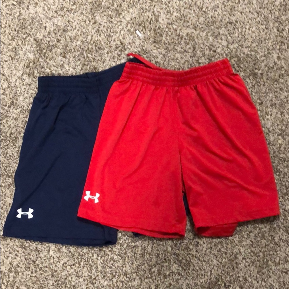 Lot of 2 under Armour shorts